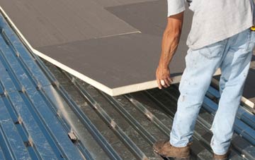 benefits of insulating Saxton flat roofing